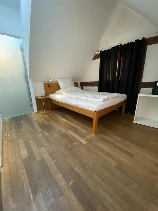 Hotel Lestelle - Self Check-In Люцерн Екстериор снимка
