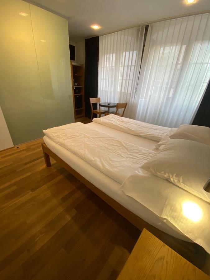 Hotel Lestelle - Self Check-In Люцерн Екстериор снимка